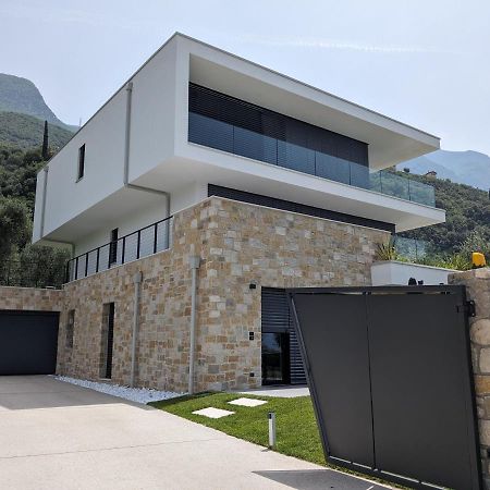 Olivo Luxury Apartments Malcesine Esterno foto