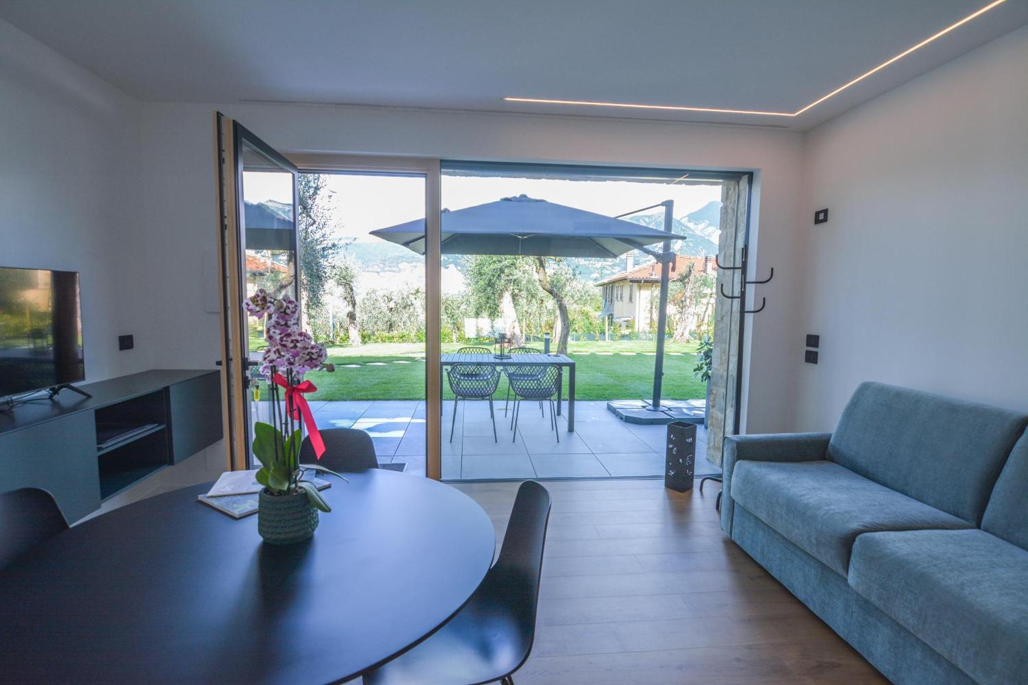 Olivo Luxury Apartments Malcesine Esterno foto